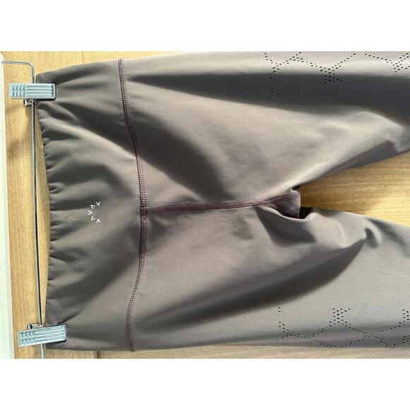 Varley Hughes Laser Cut High Rise Leggings in Braken Brown Women’s size Small - Picture 5 of 14